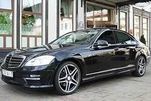 Аренда КРАЙСЛЕР 300 С